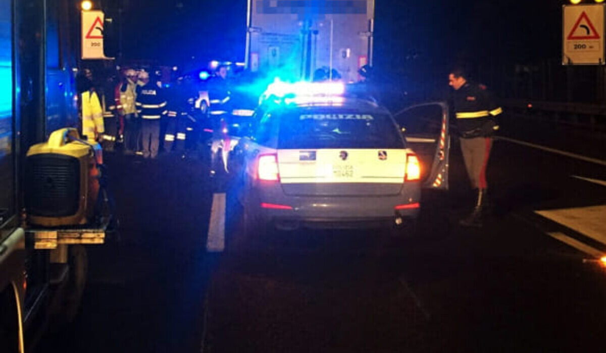 Incidente-notte-polizia-1200×1200-1789991888